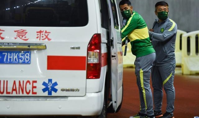 世界杯在线足球直播-奥古难回比埃拉又伤了！国安失双核比利奇更头疼